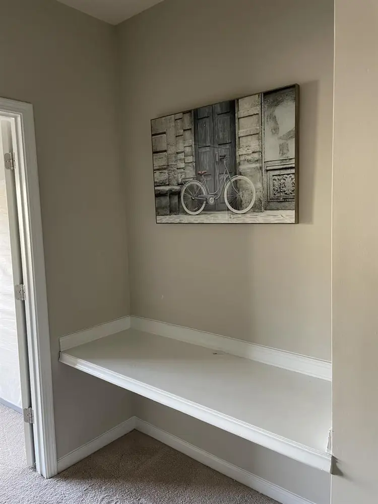 Walk to Southpark mall!