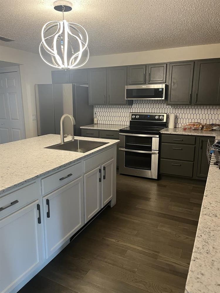 Huge home for rent!