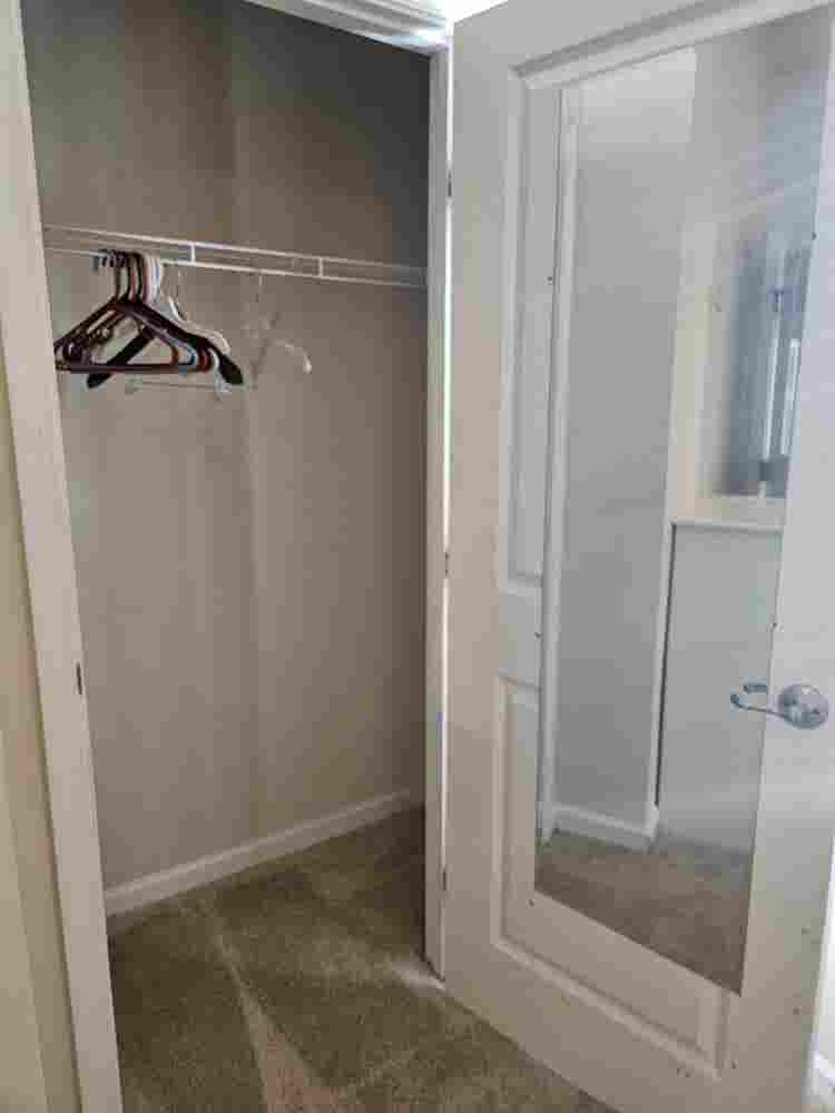 Bedroom with Atrached Bathroom