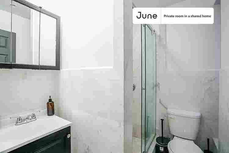3 BR in New York City
