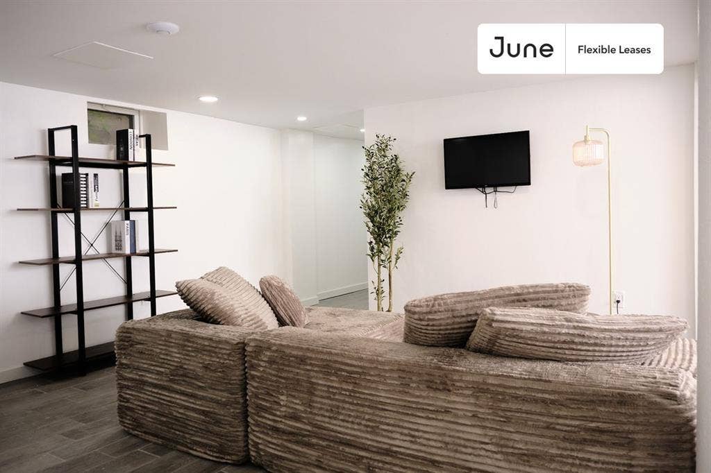 4 BR in New York City