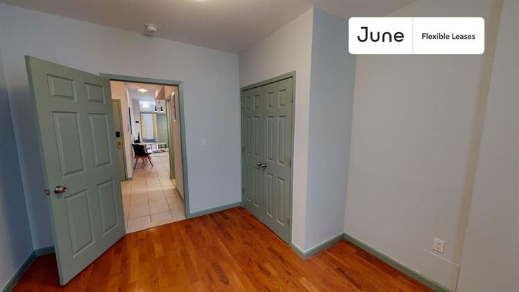 2 BR in New York City