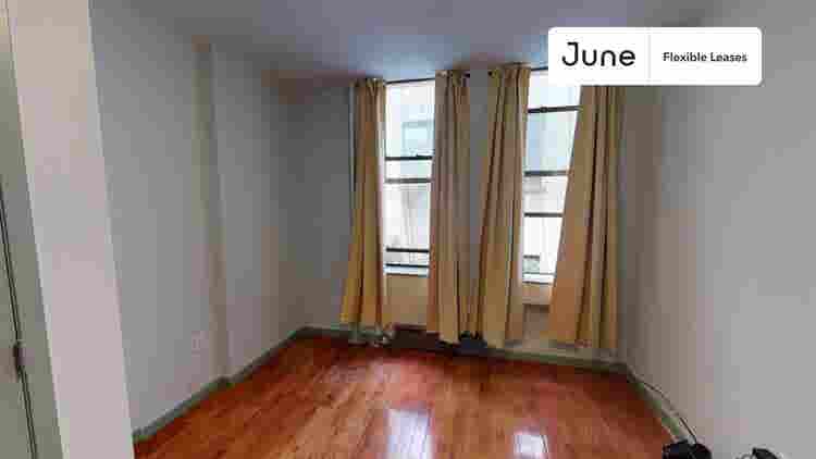 2 BR in New York City