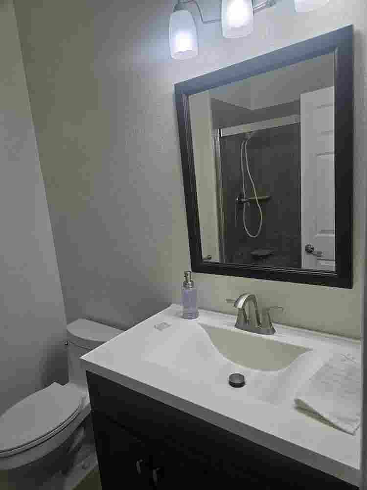 Room and Private bathroom for Rent