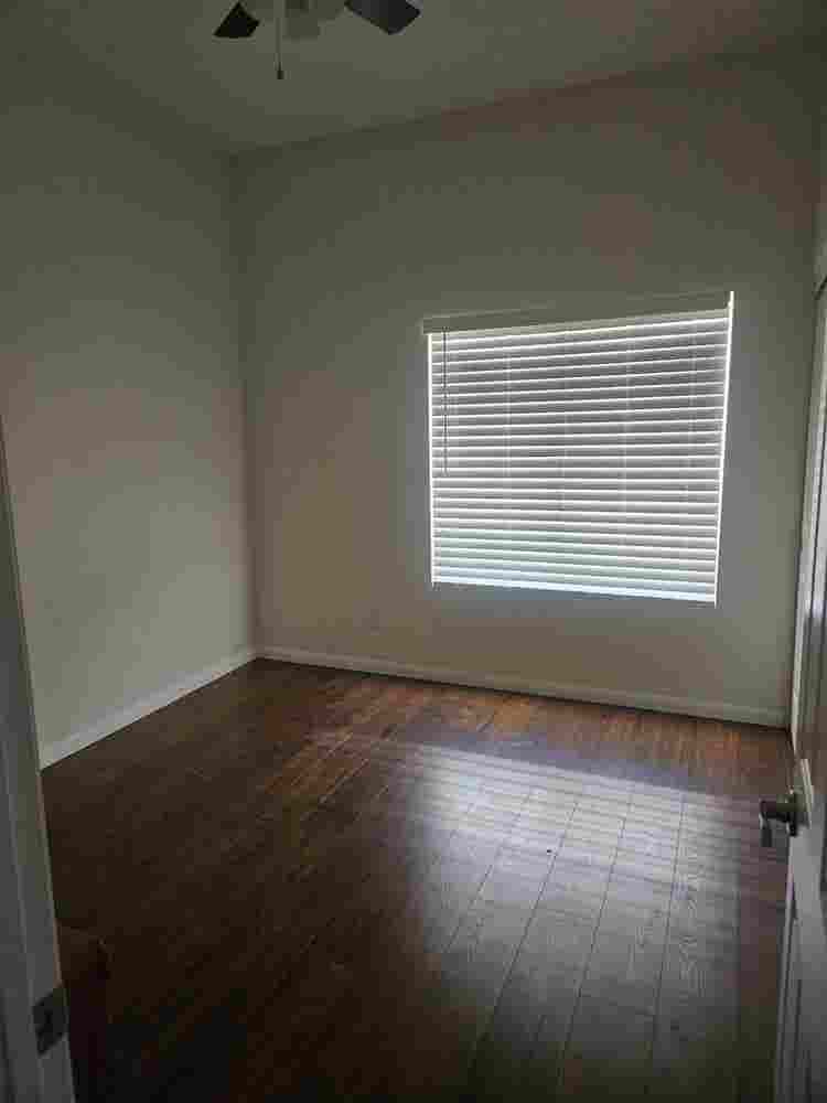 Room and Private bathroom for Rent