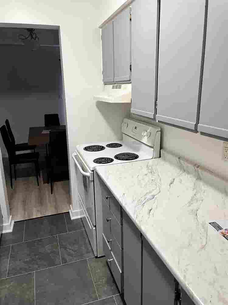FURNISHED ROOM for RENT