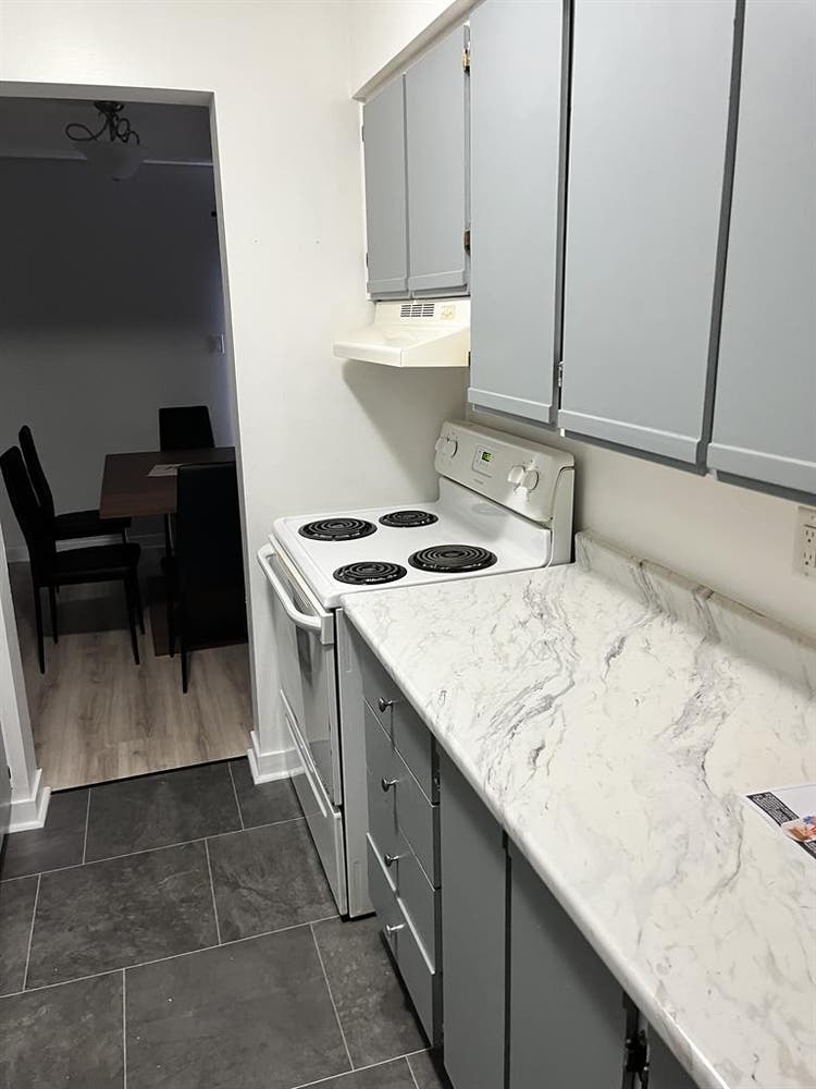 FURNISHED ROOM for RENT