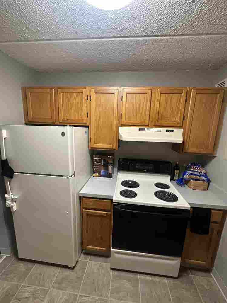 Spacious 1 Bedroom For rent
