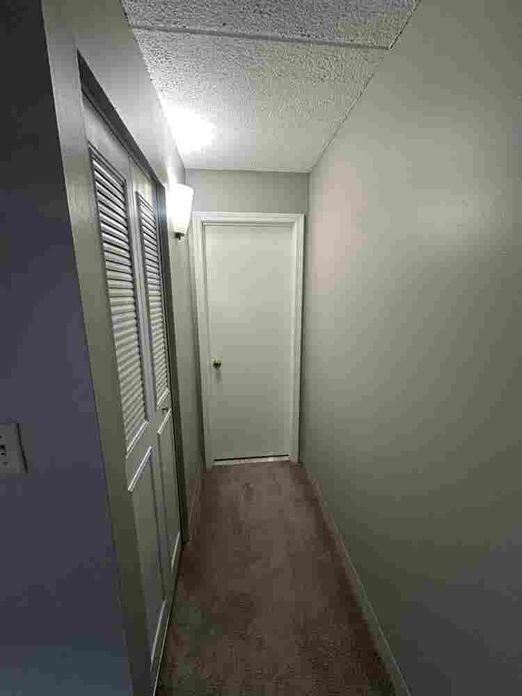 Spacious 1 Bedroom For rent