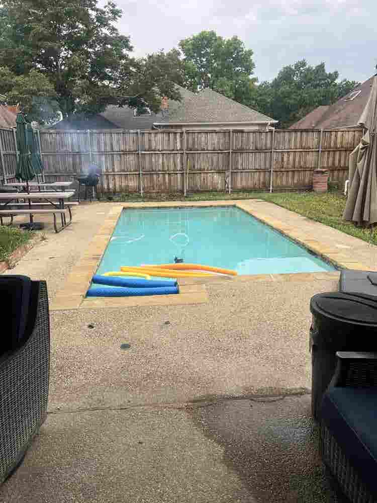 Two rooms available for rentt
