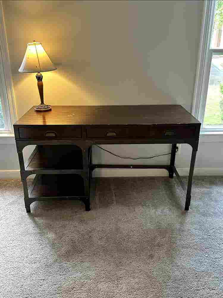 Large bedroom on for rent