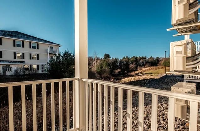 Riverside Apartment Listing