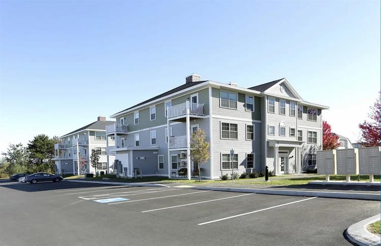 Riverside Apartment Listing