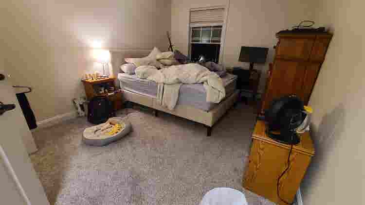 Riverside Apartment Listing