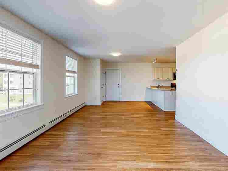 Riverside Apartment Listing