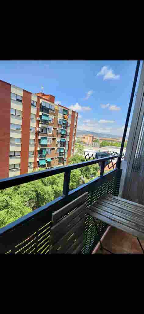 Bright and peaceful room in la pau,