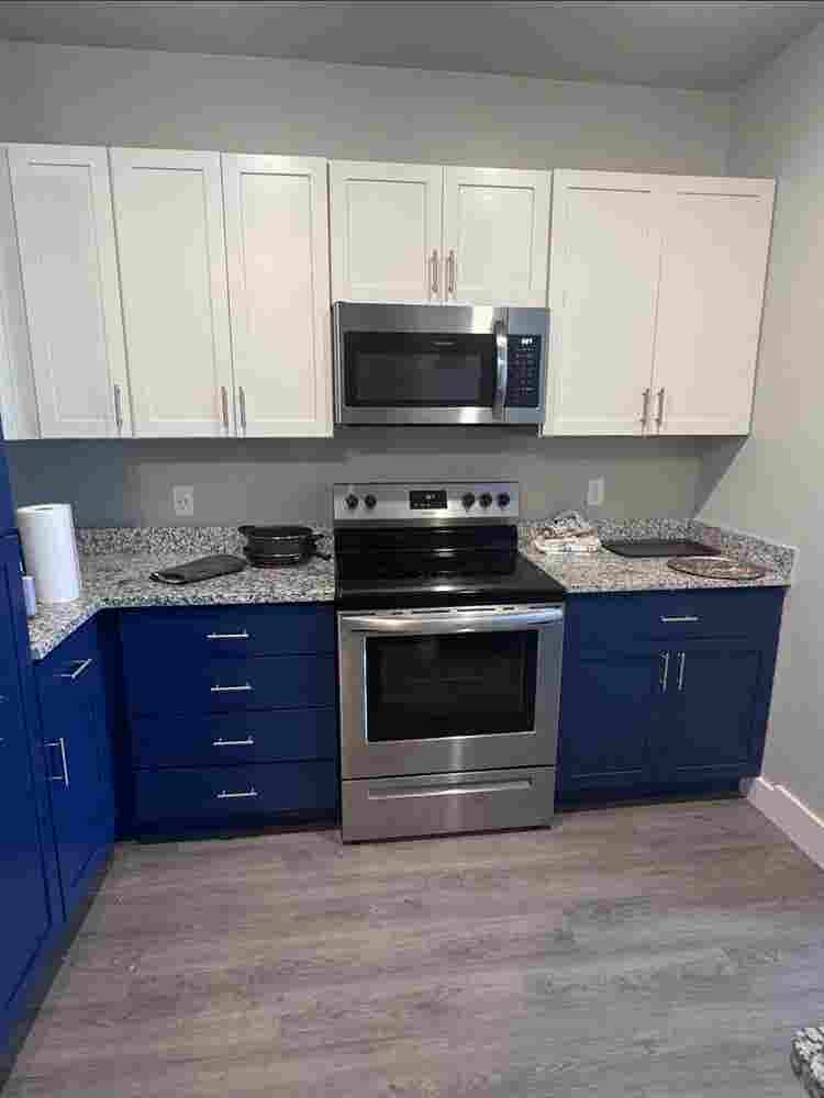 Lease takeover available