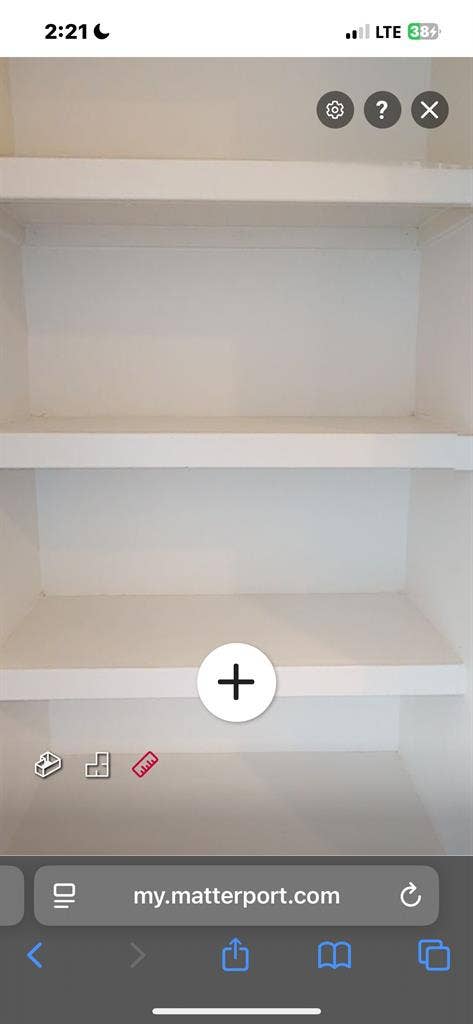 Room to rent!