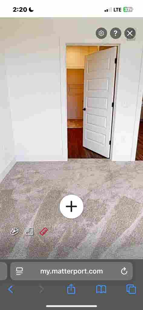 Room to rent!