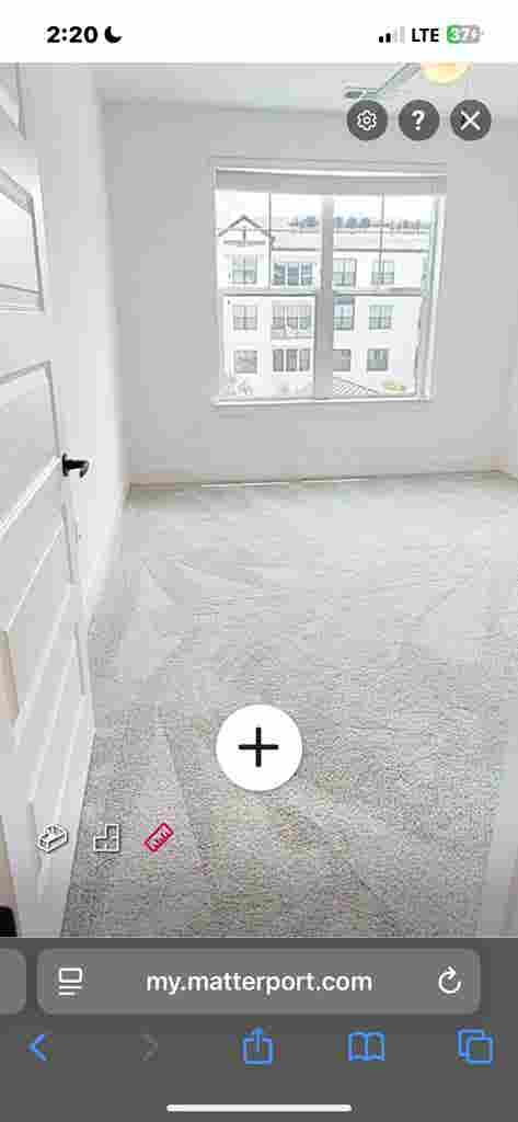 Room to rent!