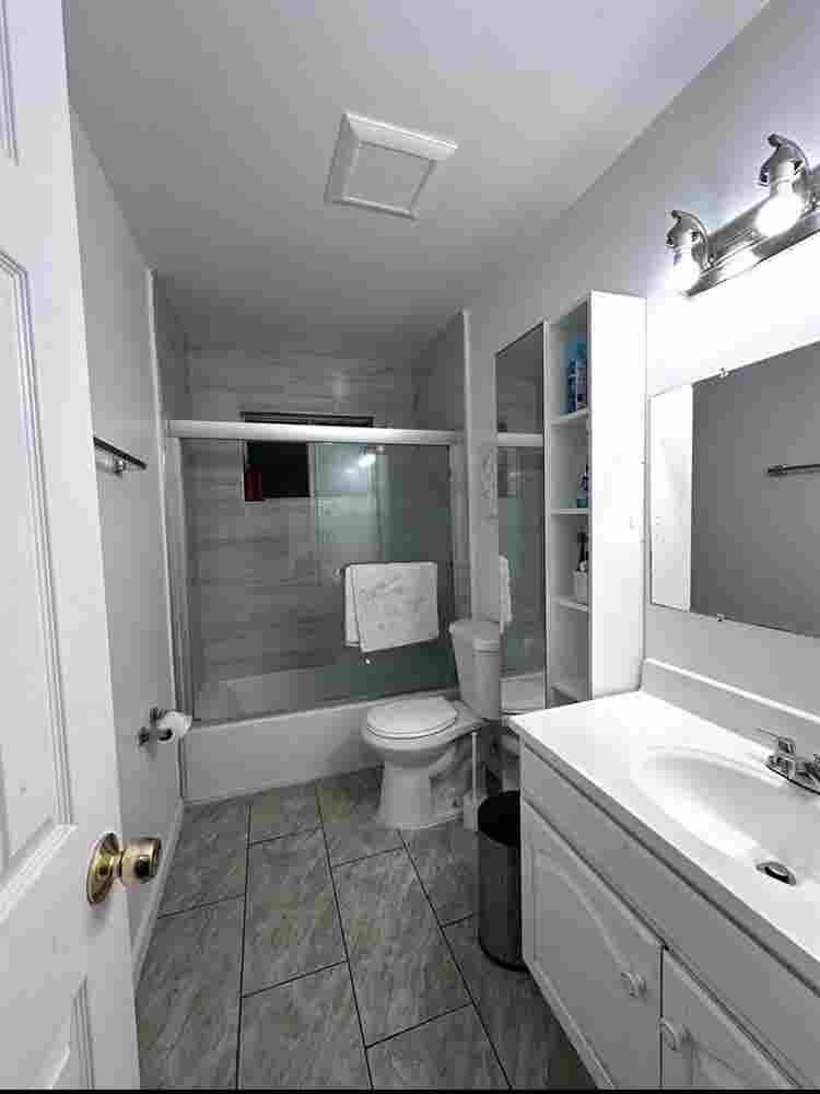 Room for Rent in SAN LEANDRO