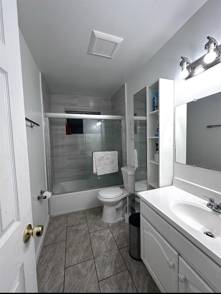 Room for Rent in SAN LEANDRO