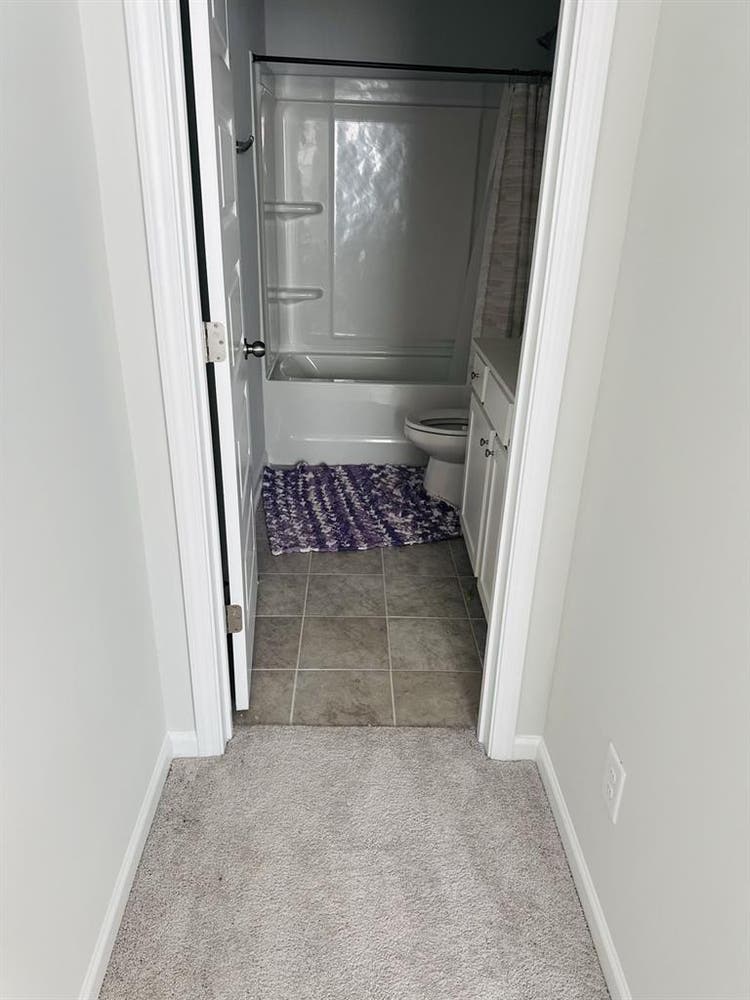 Fully Furnished room for rent