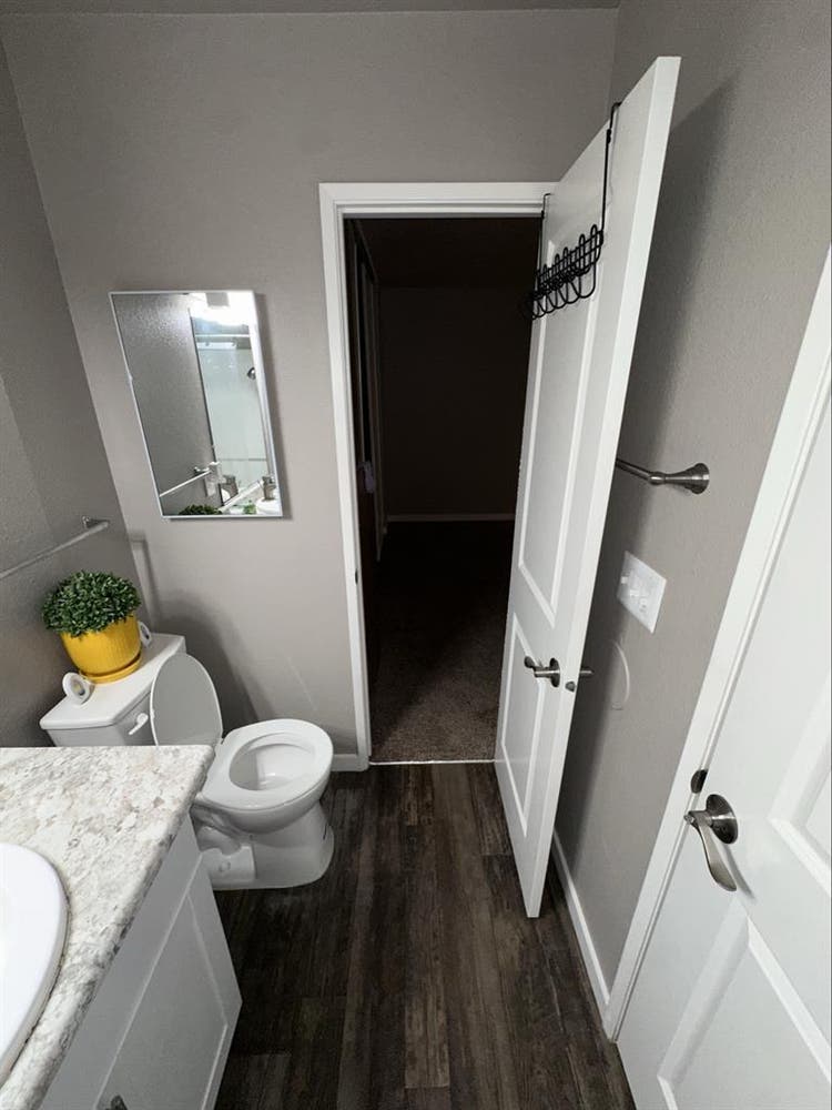Spacious Room Private Bath Natomas