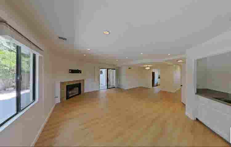 Available Room in Bath Home