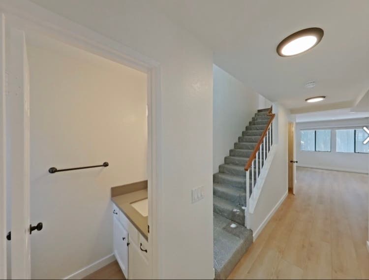 Available Room in Bath Home