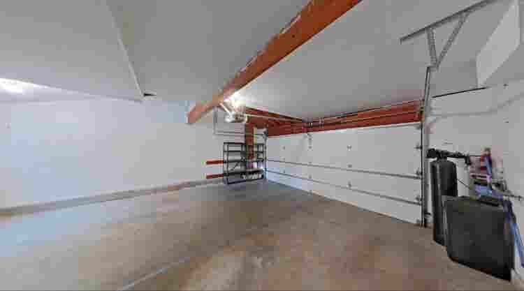 Available Room in Bath Home