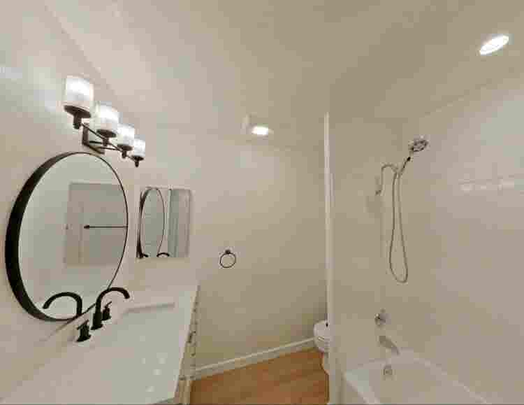 Available Room in Bath Home
