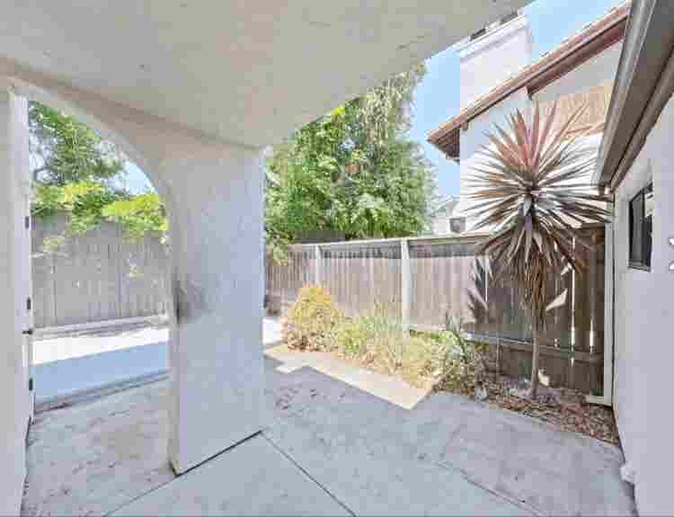 Available Room in Bath Home