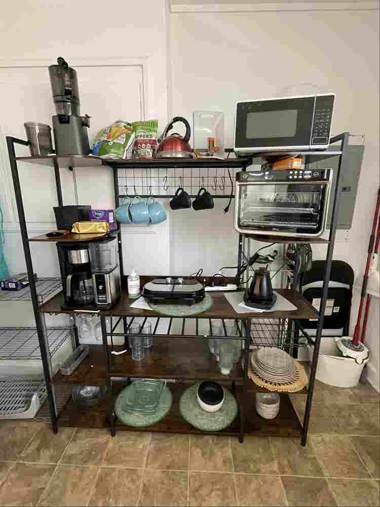 FULL FURNISHED CONDO-PROFESSIONALS!