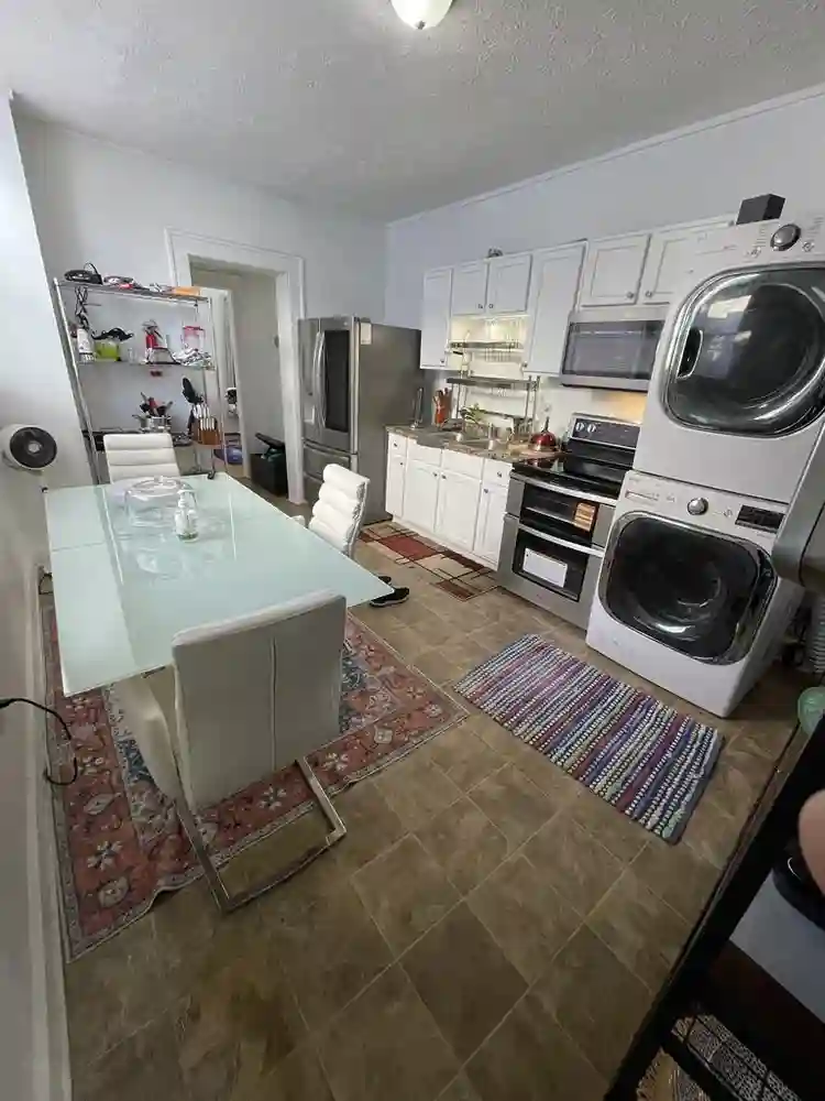 Furnished CableTV/Wi-Fi/W/D & More