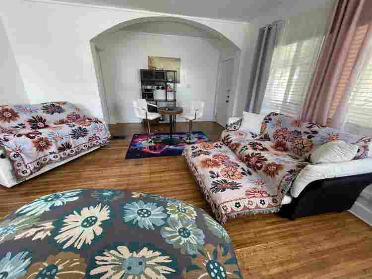 FULL FURNISHED CONDO-PROFESSIONALS!