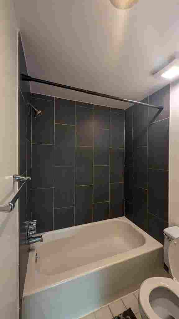 Spacious room in North Bethesda