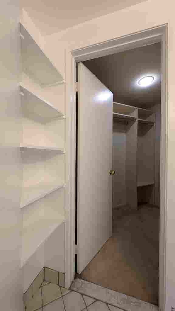 Spacious room in North Bethesda