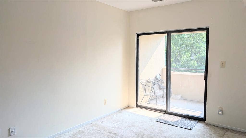 Spacious room in North Bethesda