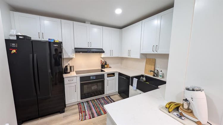 Spacious room in North Bethesda