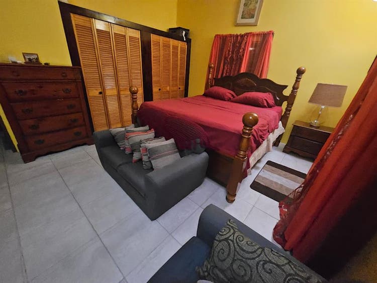 Fully furnish house