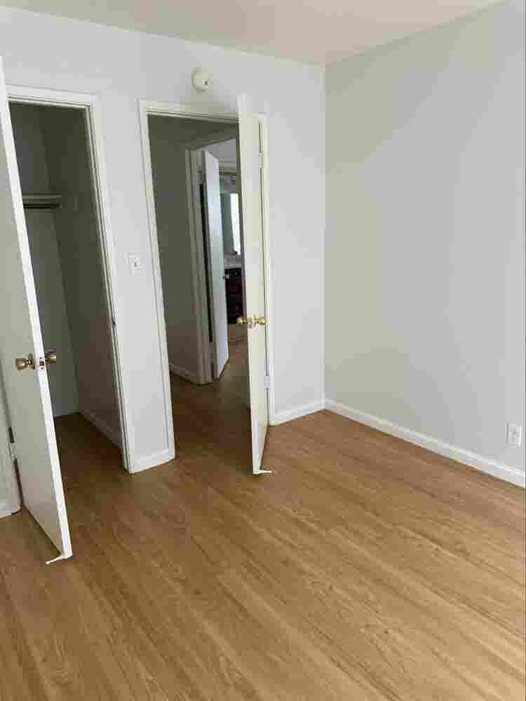 Pet-Friendly Home – 1 Room