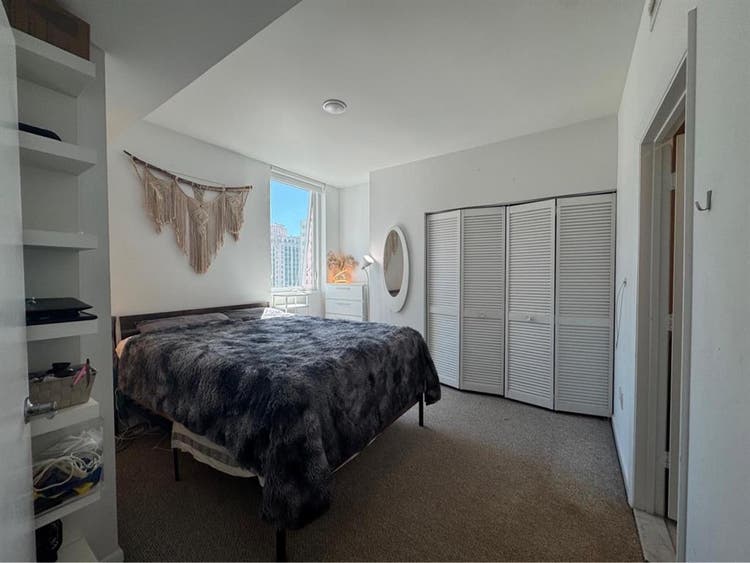 Room and Private bathroom for Rent