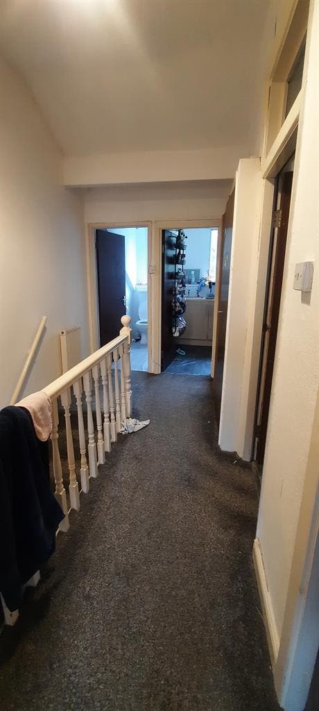 1 room in a 2BHK house on KelsoRoad