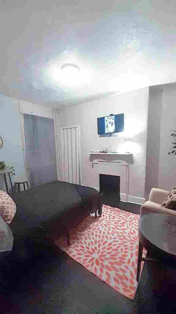 Mount Vernon Room b