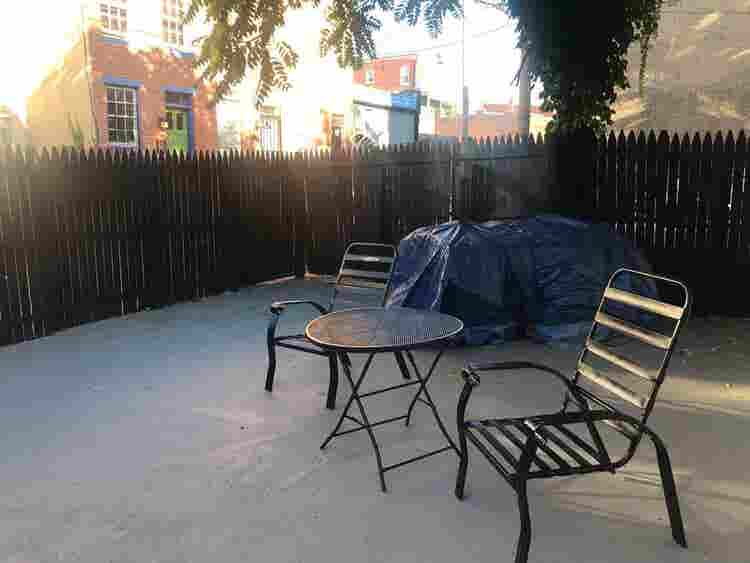 JHU Affordable Room – Fans Only