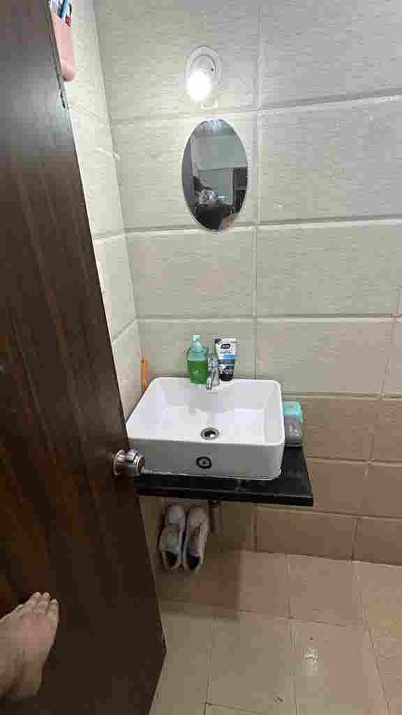 Need Flatmate For My 1BHK flat