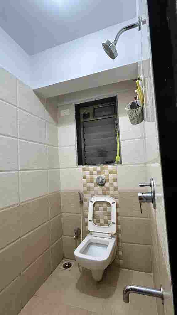 Need Flatmate For My 1BHK flat