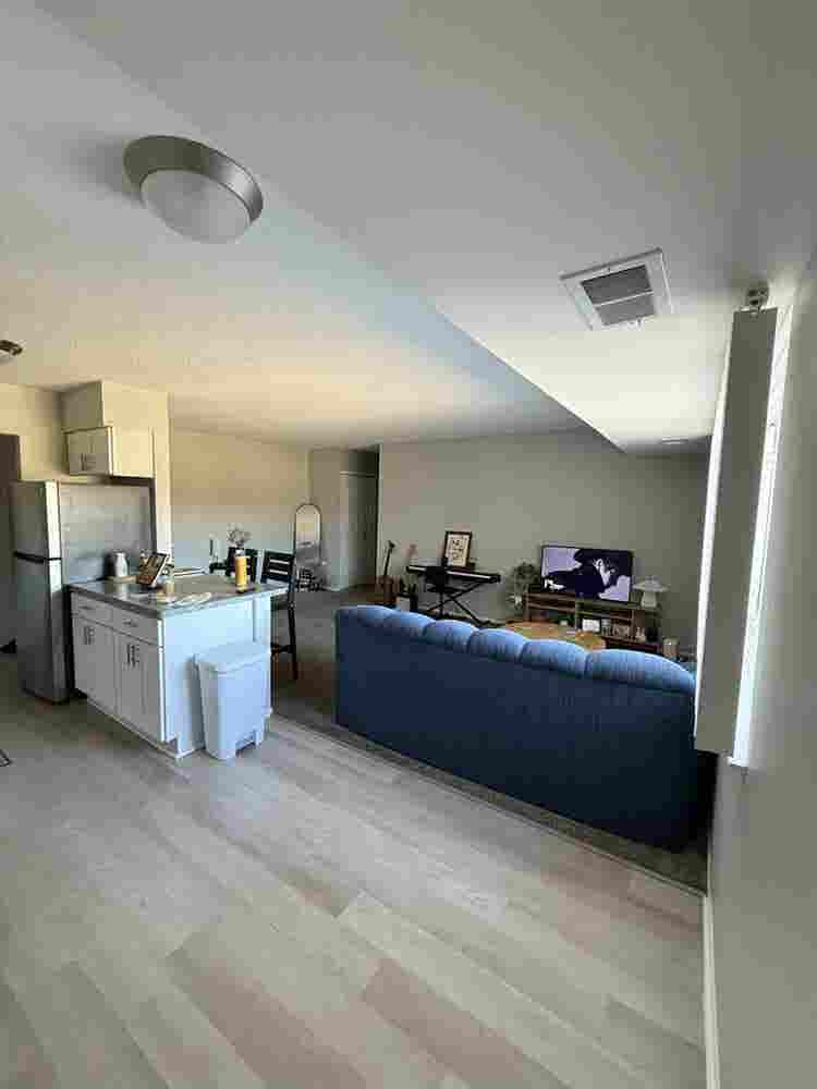 Need a roommate for my Canton apt!
