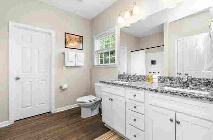 Fully Furnished 5BR Near Duke!